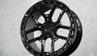 Urban Automotive x Vossen UV-X