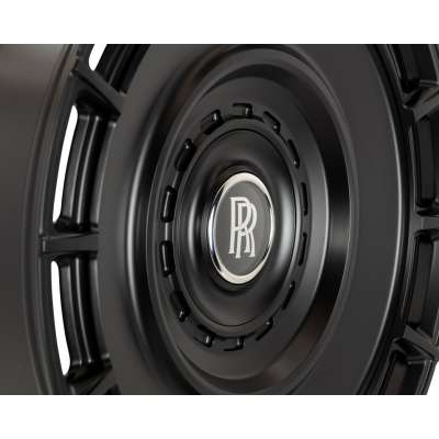 Urban Automotive x Vossen UV-7