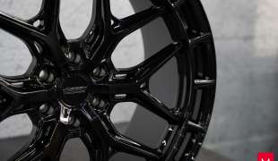 Vossen HFX-1, Цвет: Gloss Black (6 болтов)