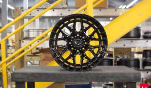 Vossen HFX-1, Цвет: Gloss Black (8 болтов)