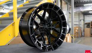 Vossen HFX-1, Цвет: Tinted Gloss Black (6 болтов)