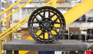 Vossen HFX-1, Цвет: Satin Black (8 болтов)
