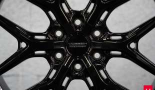 Vossen HFX-1, Цвет: Gloss Black (6 болтов)