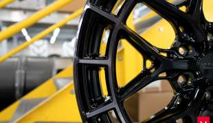 Vossen HFX-1, Цвет: Tinted Gloss Black (6 болтов)