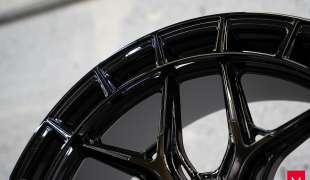 Vossen HFX-1, Цвет: Gloss Black (6 болтов)