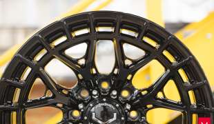 Vossen HFX-1, Цвет: Gloss Black (8 болтов)